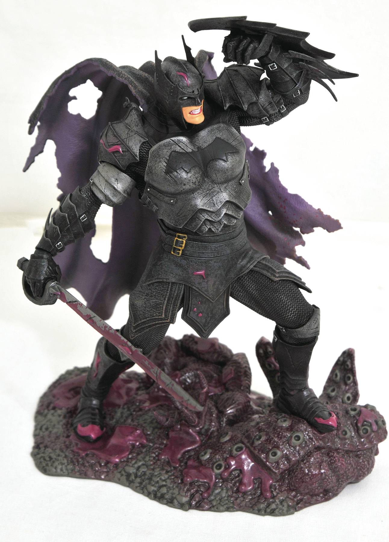 DC GALLERY COMIC METAL BATMAN PVC STATUE (C: 1-1-0) | L.A. Mood Comics and Games