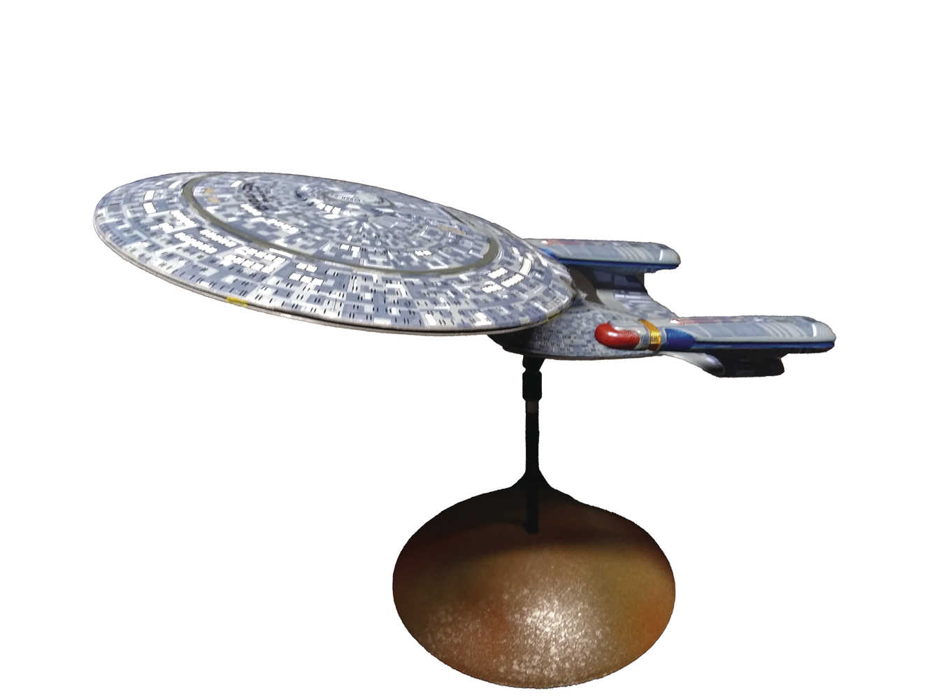 Star Trek 1/2500 Scale U.S.S. Enterprise-D Snap 2t Amt Mode | L.A. Mood Comics and Games