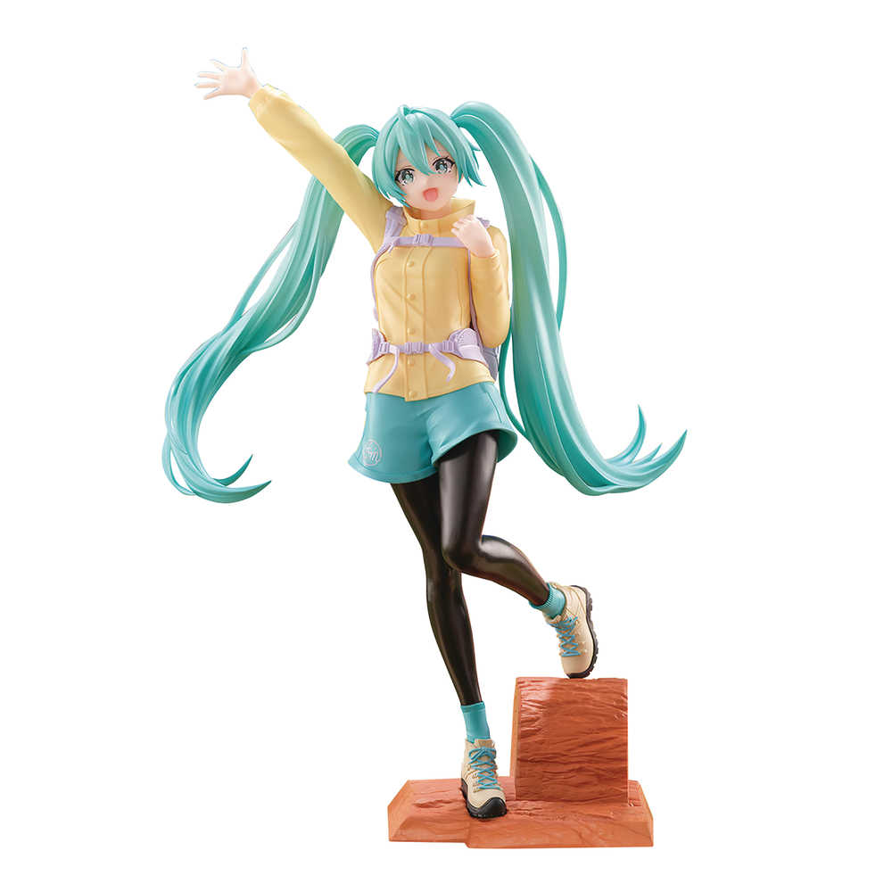 Hatsune Miku Holiday Memories Mountain Climbing Figure | L.A. Mood Comics and Games