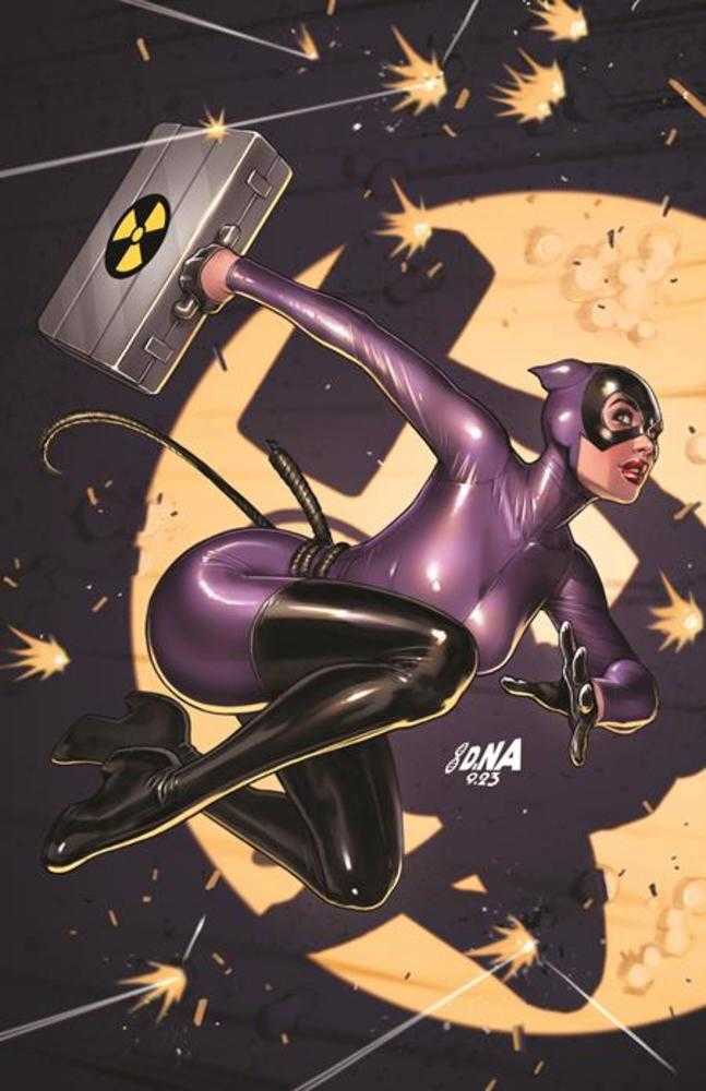 Catwoman #61 Cover A David Nakayama | L.A. Mood Comics and Games
