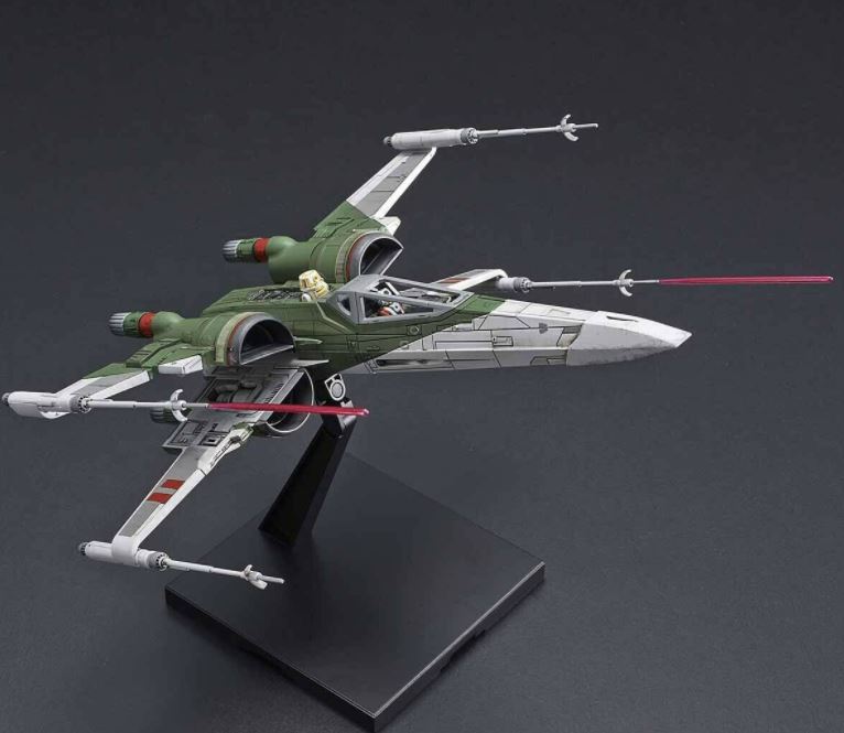 X-Wing Fighter (Rise of Skywalker Ver.) "Star Wars", Bandai Spirits 1/72 Vehicle Model | L.A. Mood Comics and Games