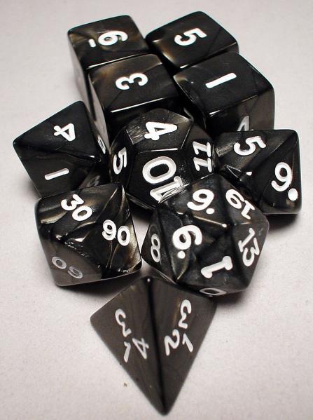 Pearl: 10Pc Charcoal / White | L.A. Mood Comics and Games