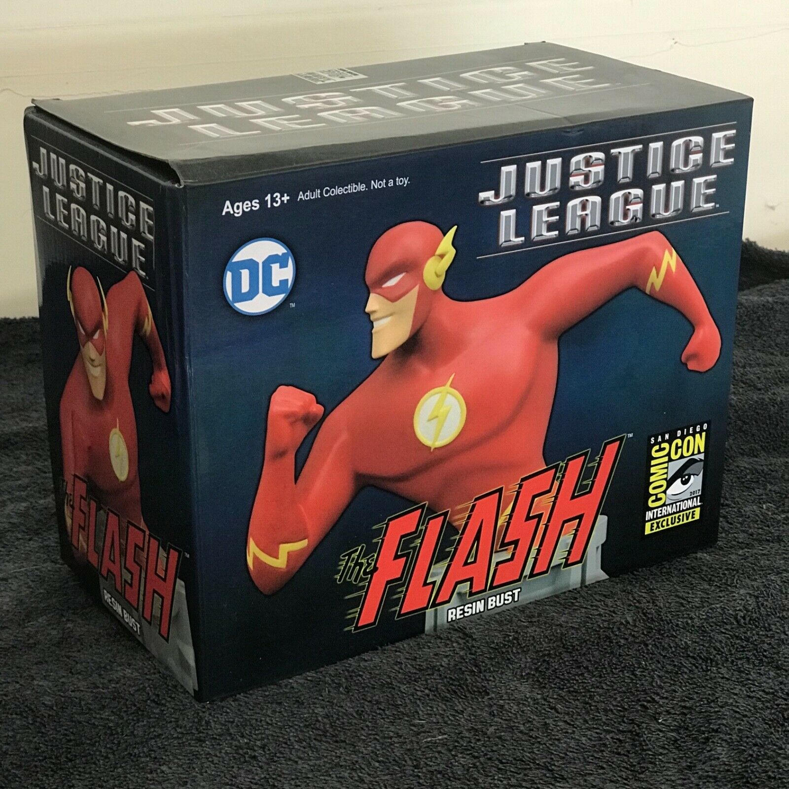 Flash Resin Bust SDCC 2017 Exclusive DC Justice League Animated | L.A. Mood Comics and Games